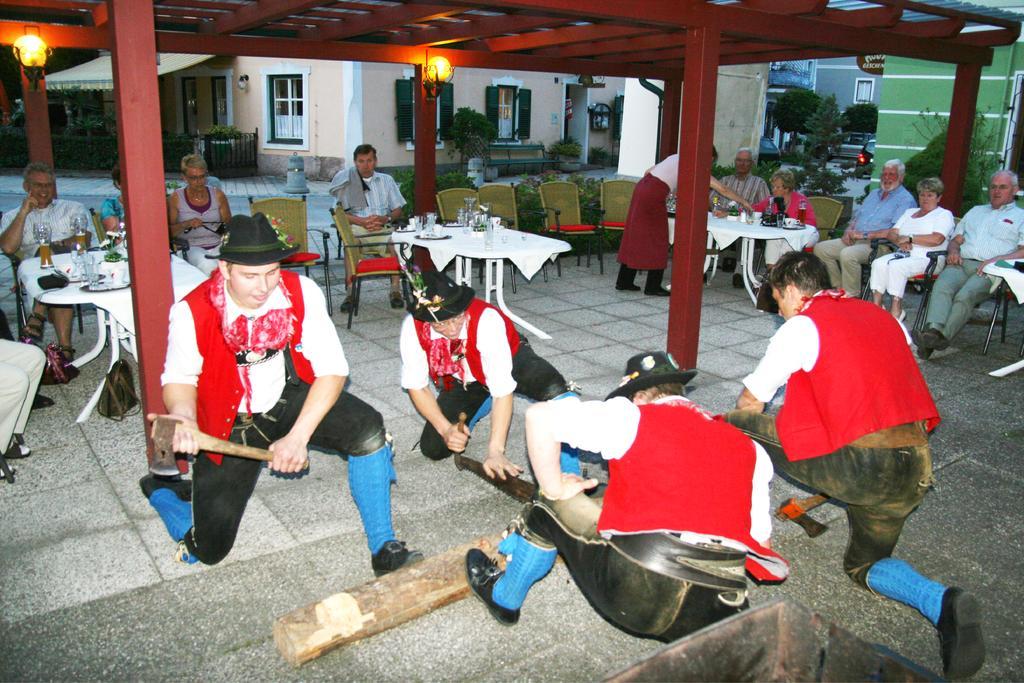 Landhotel Kreinerhof Mollbrucke ภายนอก รูปภาพ