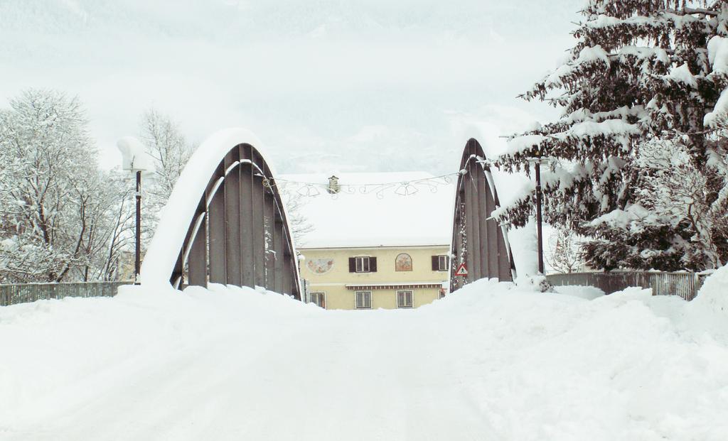 Landhotel Kreinerhof Mollbrucke ภายนอก รูปภาพ