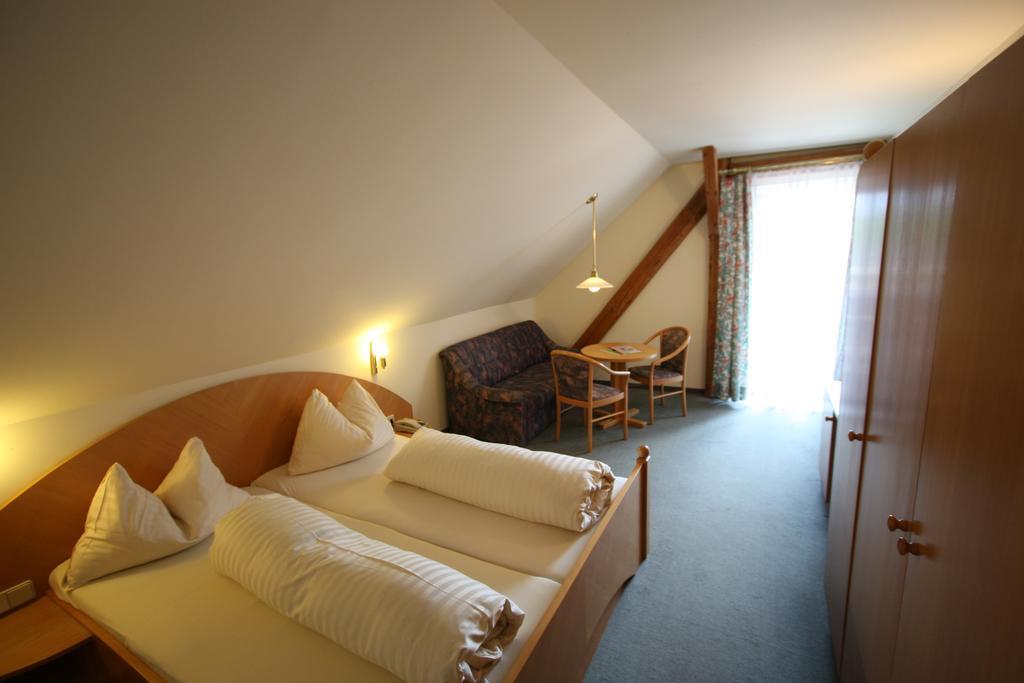 Landhotel Kreinerhof Mollbrucke ภายนอก รูปภาพ