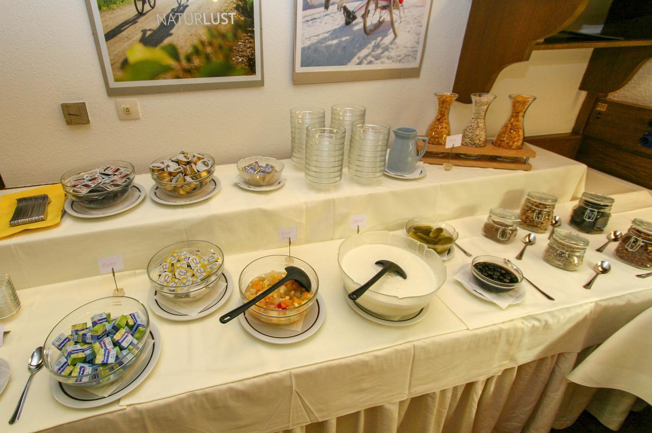 Landhotel Kreinerhof Mollbrucke ภายนอก รูปภาพ